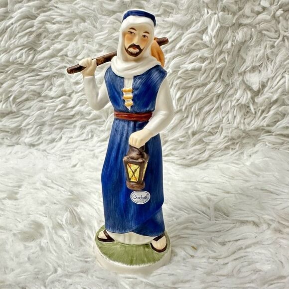 Goebel St. Joseph Holding a Lantern Vintage Figurine - Robson Stamped‎ - Picture 1 of 8